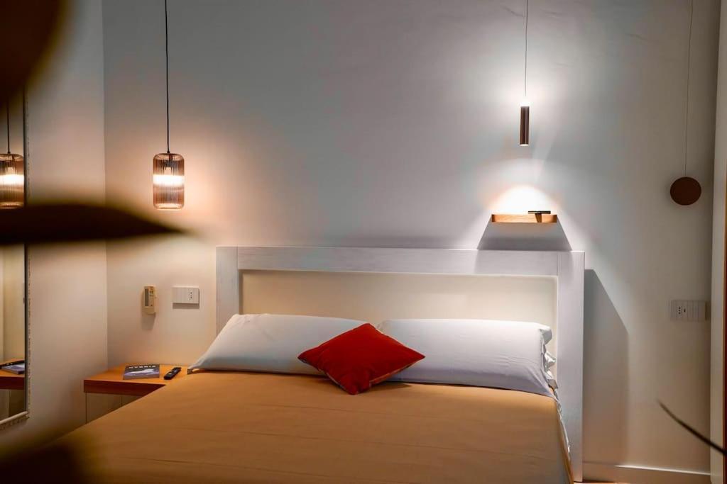 Aquamar Bed And Breakfast Crotone Exterior photo